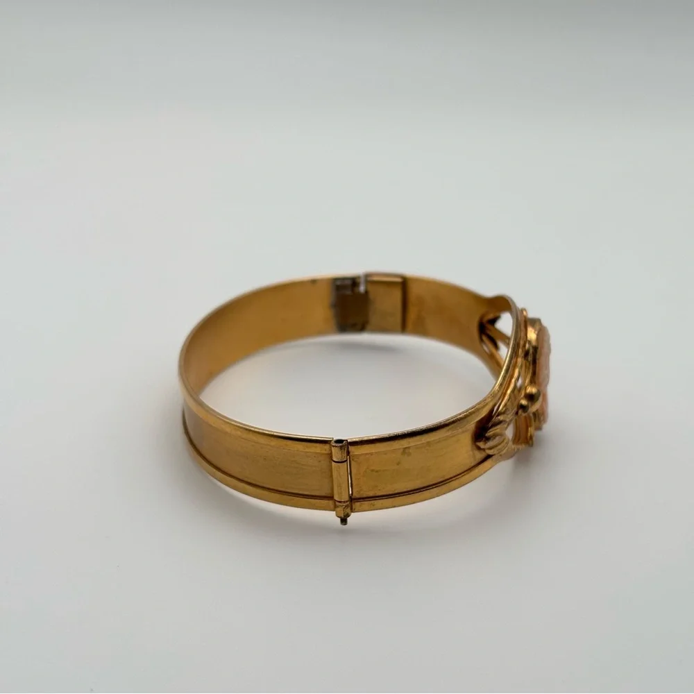Vintage Gold-Tone Cameo Bangle Bracelet - Picture 2 of 6